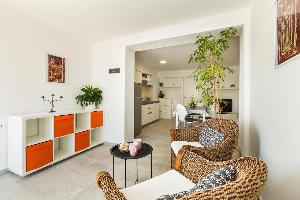 Apartaments Punta Relax أوماغ المظهر الخارجي الصورة