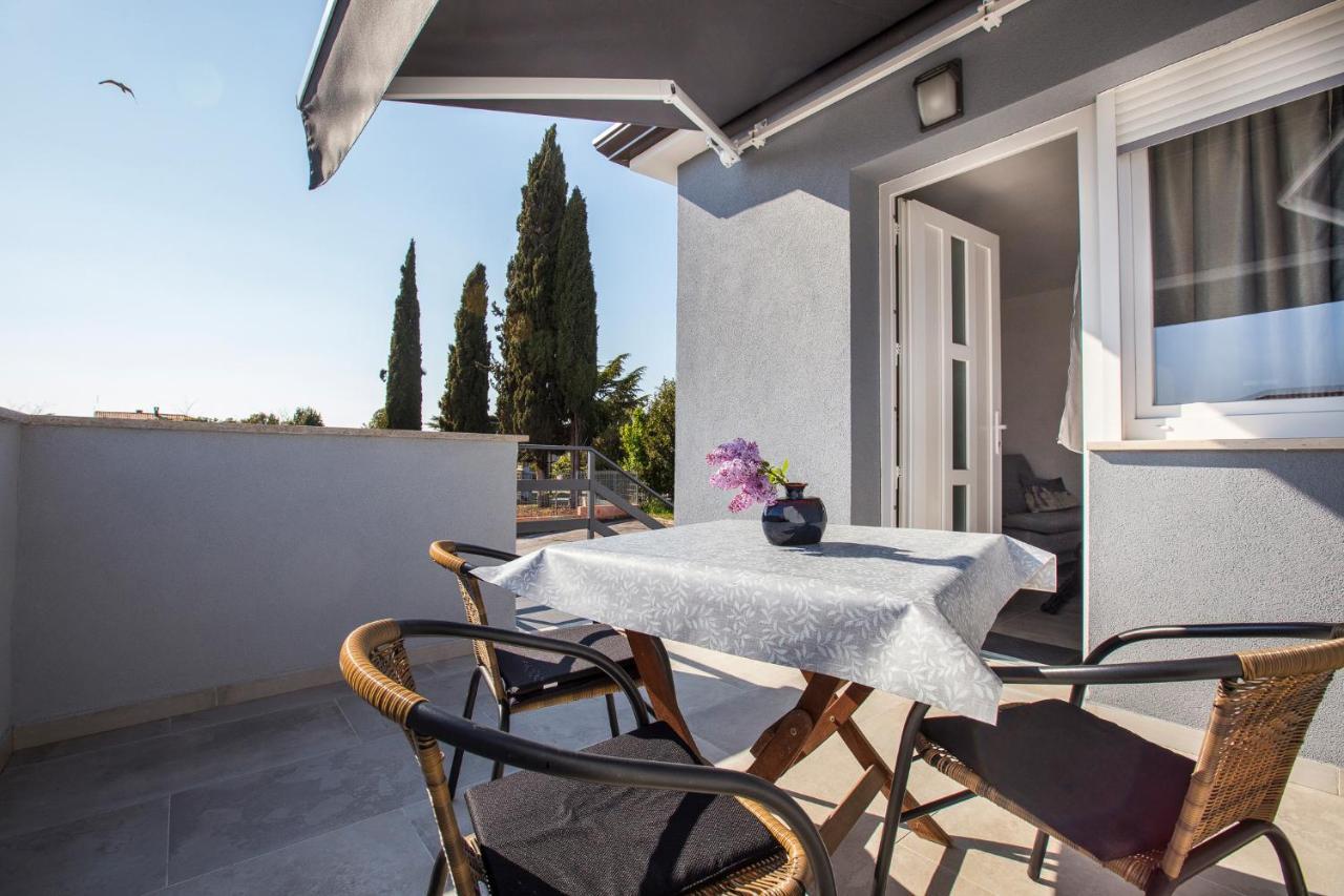Apartaments Punta Relax أوماغ المظهر الخارجي الصورة