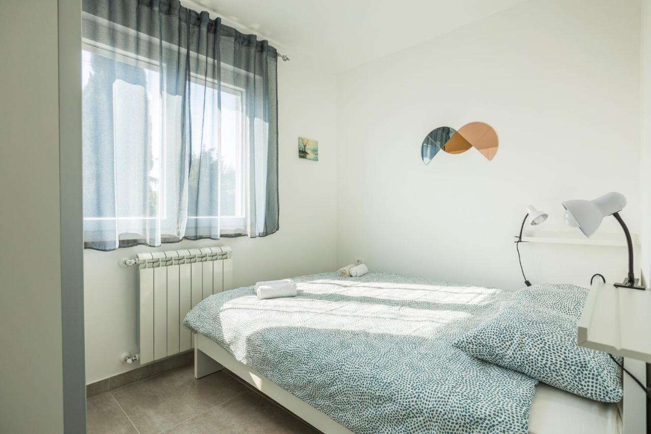 Apartaments Punta Relax أوماغ المظهر الخارجي الصورة