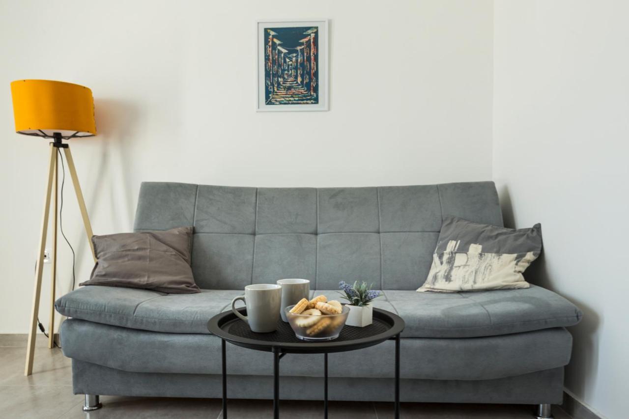 Apartaments Punta Relax أوماغ المظهر الخارجي الصورة